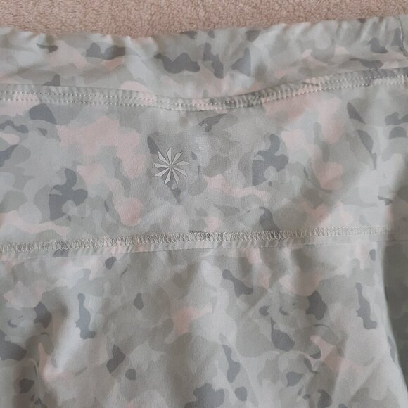Athleta Girl Girl's Size XXL/16 Teal Camo Game Point Tennis Active Skort - Picture 9 of 11
